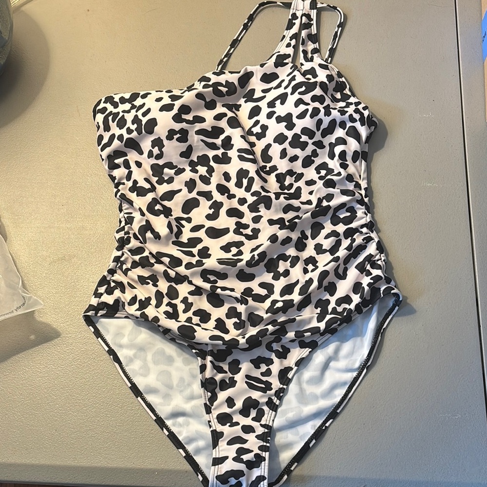 Black and White Animal Print Swimsuit